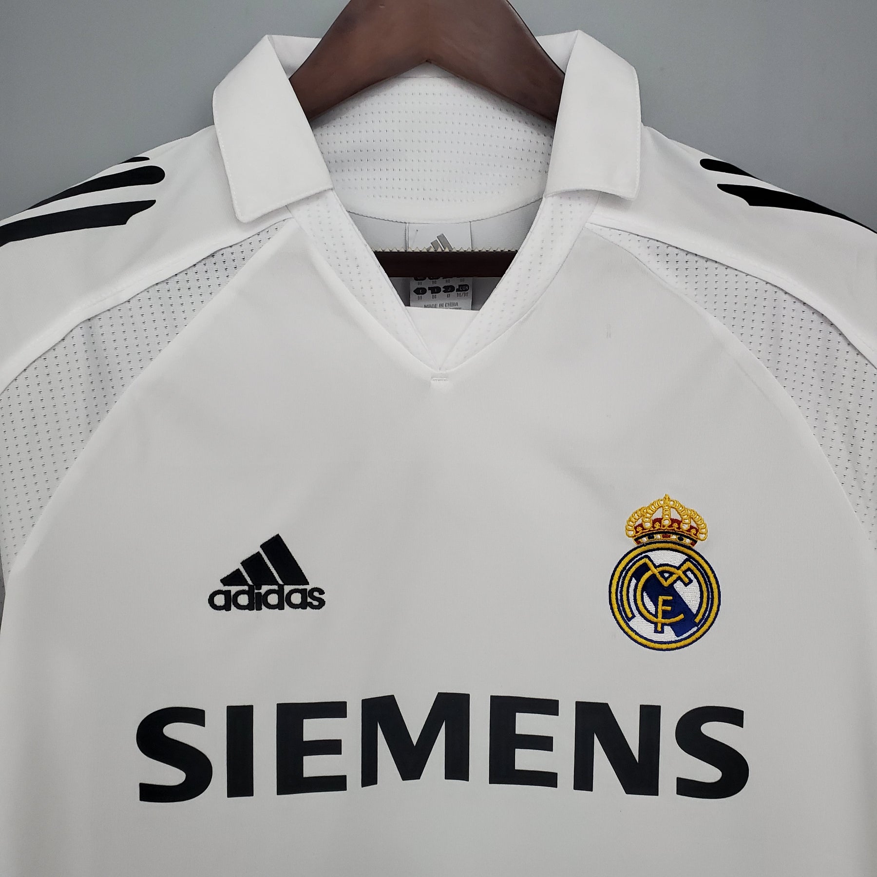 Camisa Real Madrid I - 2005/06 Retrô Branca