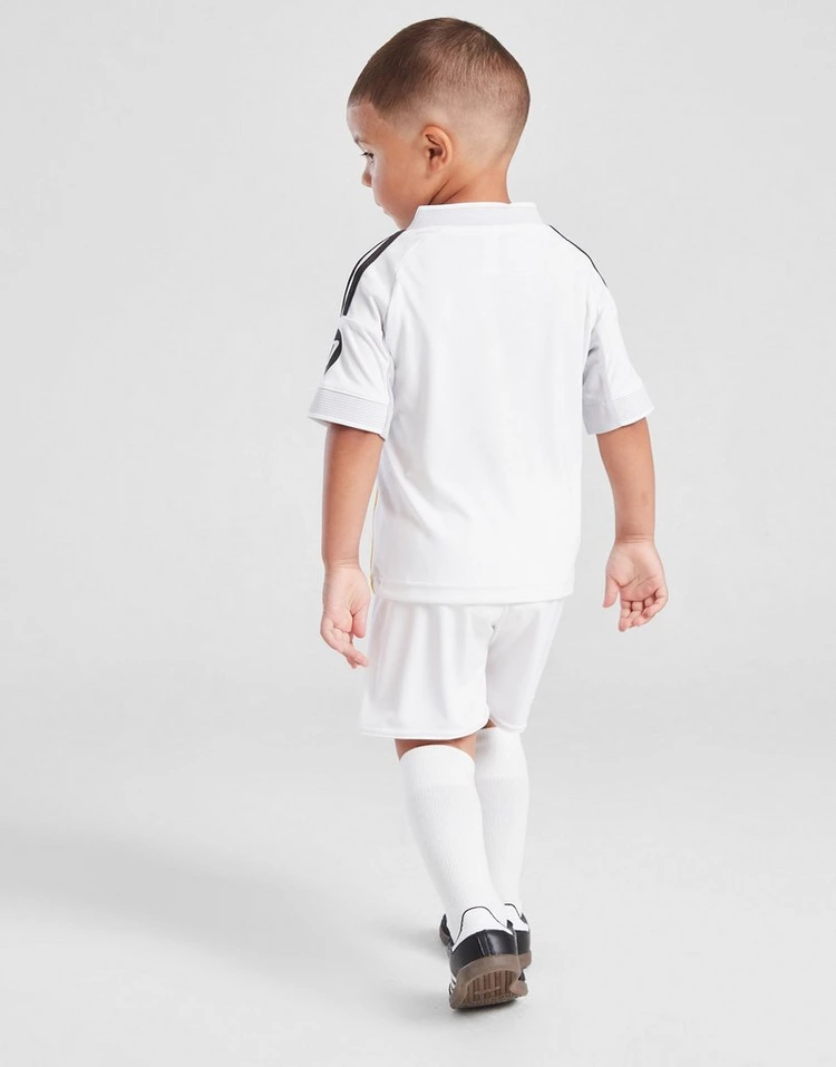 Kit Infantil Real Madrid I - 2025/26 Branca