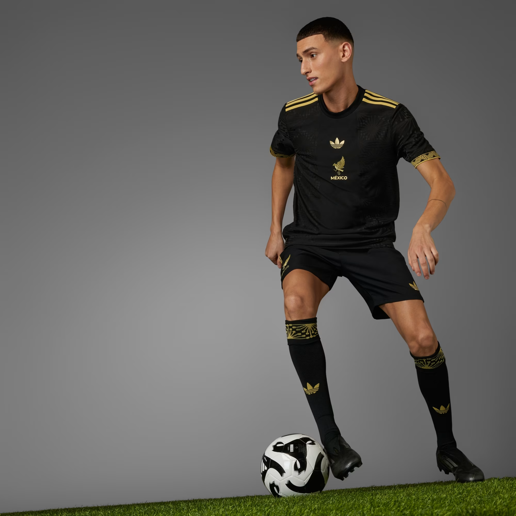 Camisa México Gold - 2025/26 Preta