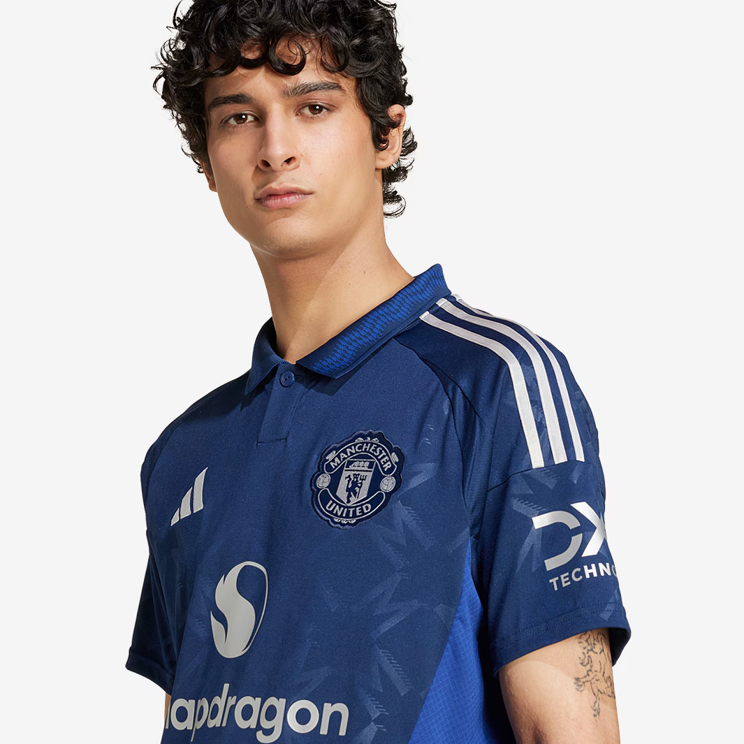 Camisa Manchester United II - 2024/25 Azul