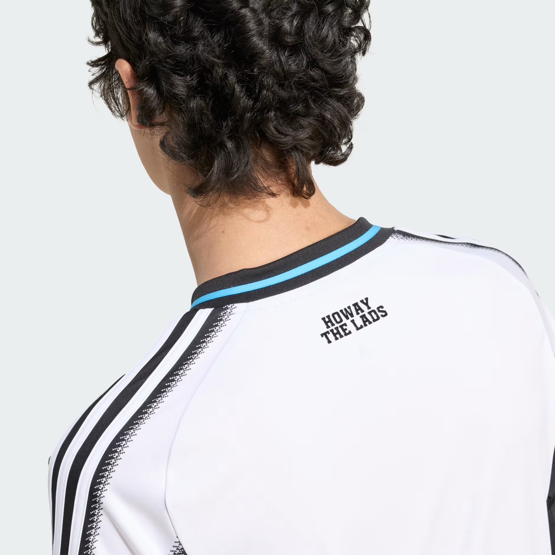 Camisa Newcastle I - 2025/26 Branca e Preta