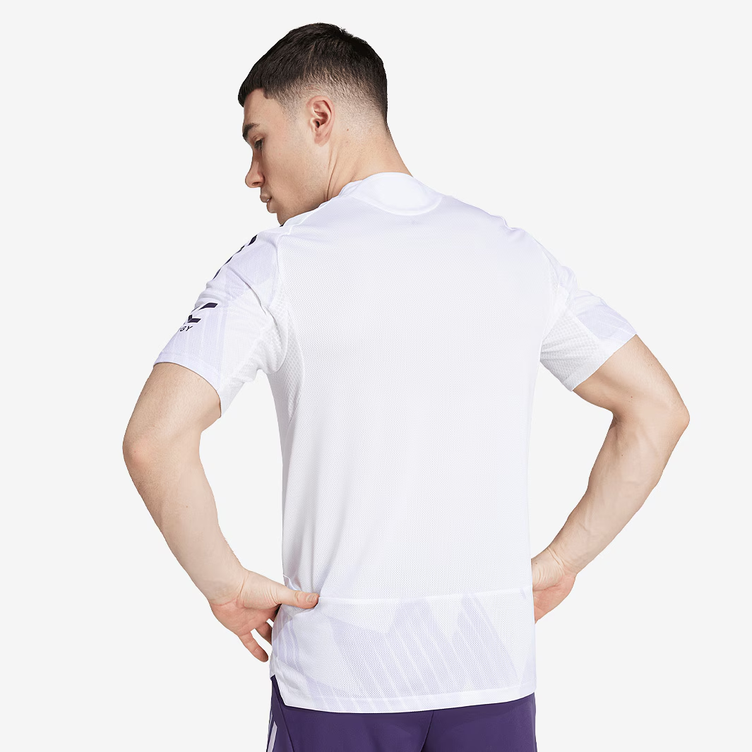 Camisa Versão Jogador Manchester United II - 2025/26 Roxa