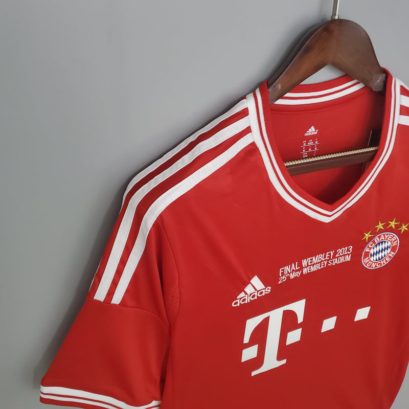 Camisa Adidas Bayern Munich I - 2013/14 Retrõ Champions League