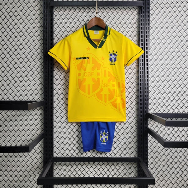 Kit Umbro Brasil I - 1994 Infantil Retrô