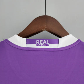 Camisa Real Madrid II - 2016/17 Retrô Roxa