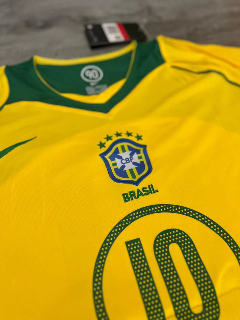 Camisa Nike Brasil I - 2004/06 Retrô