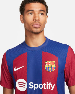 Camisa Barcelona I - 2023/24 Azul e Vermelha