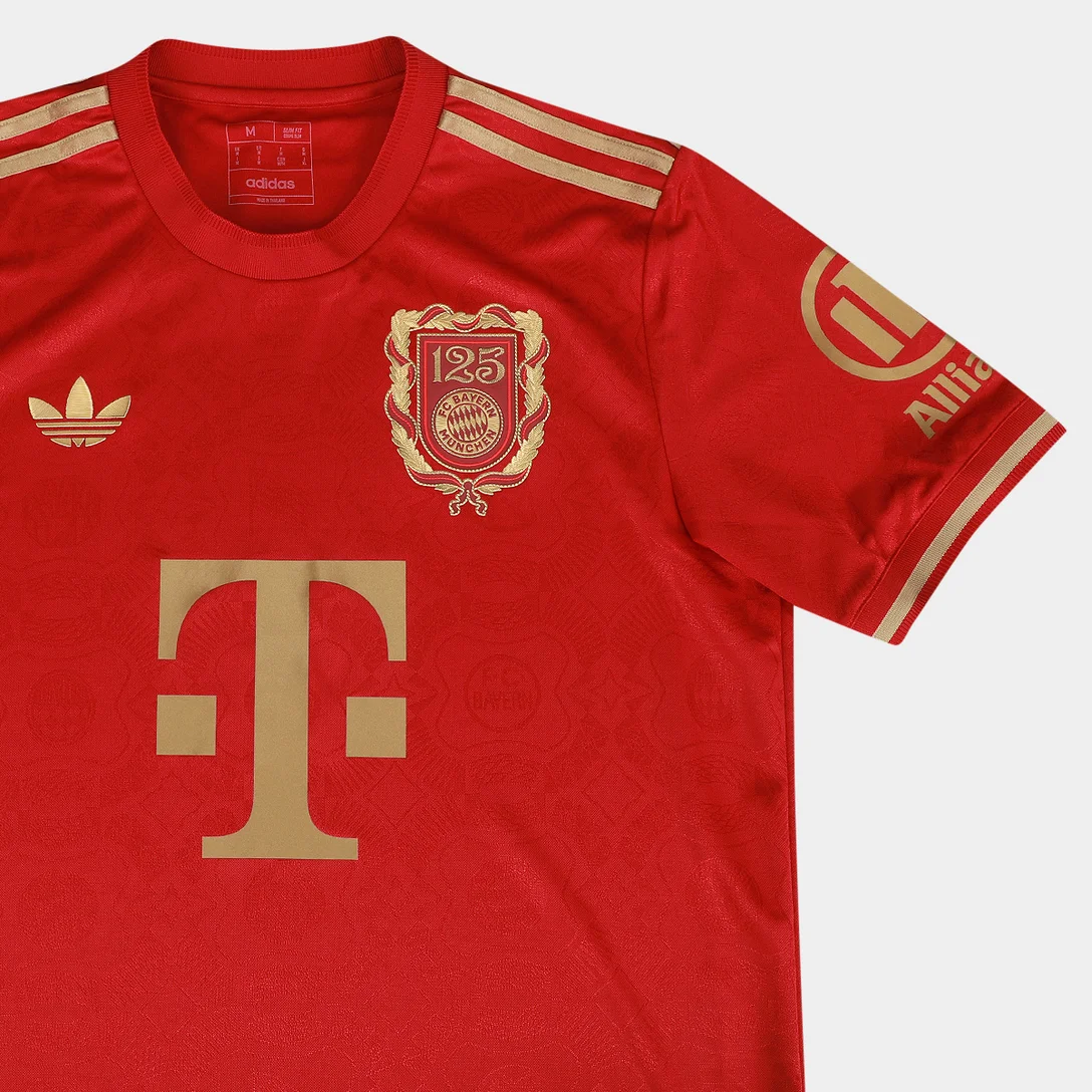 Camisa Bayern Munich 125 Anos - 2025/26 Vermelha