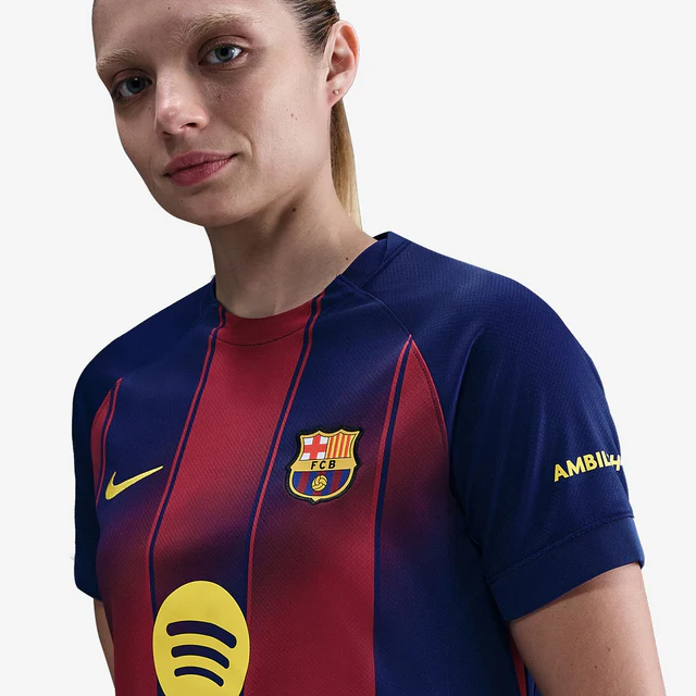 Camisa Feminina Barcelona I - 2025/26 Azul e Vermelha