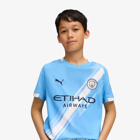 Kit Infantil Manchester City I - 2025/26 Azul e Branco