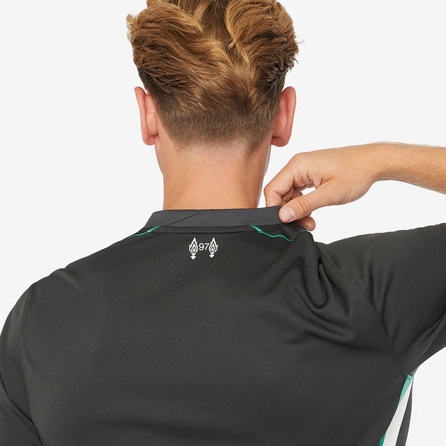 Camisa Liverpool II - 2024/25 Preta