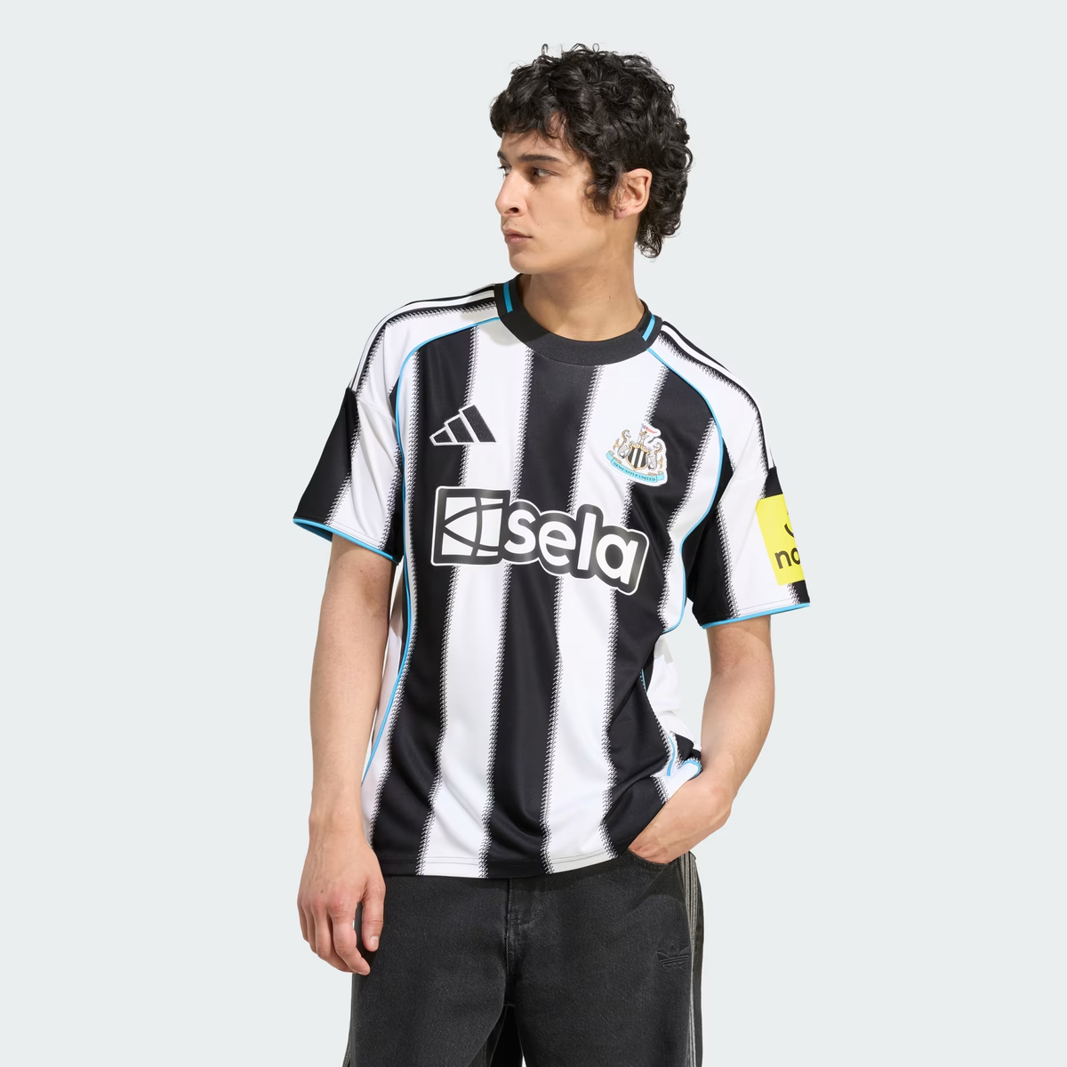 Camisa Newcastle I - 2025/26 Branca e Preta