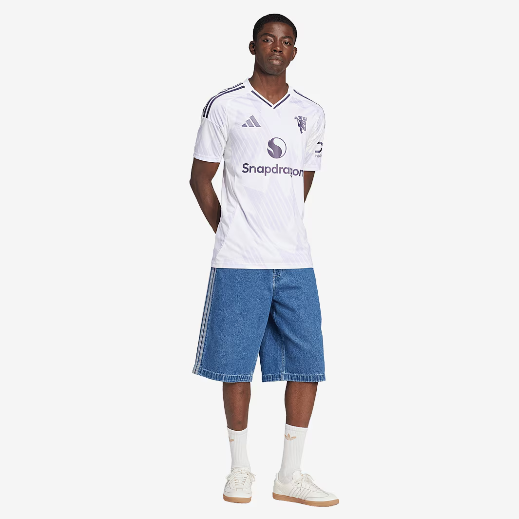 Camisa Manchester United II - 2025/26 Roxa