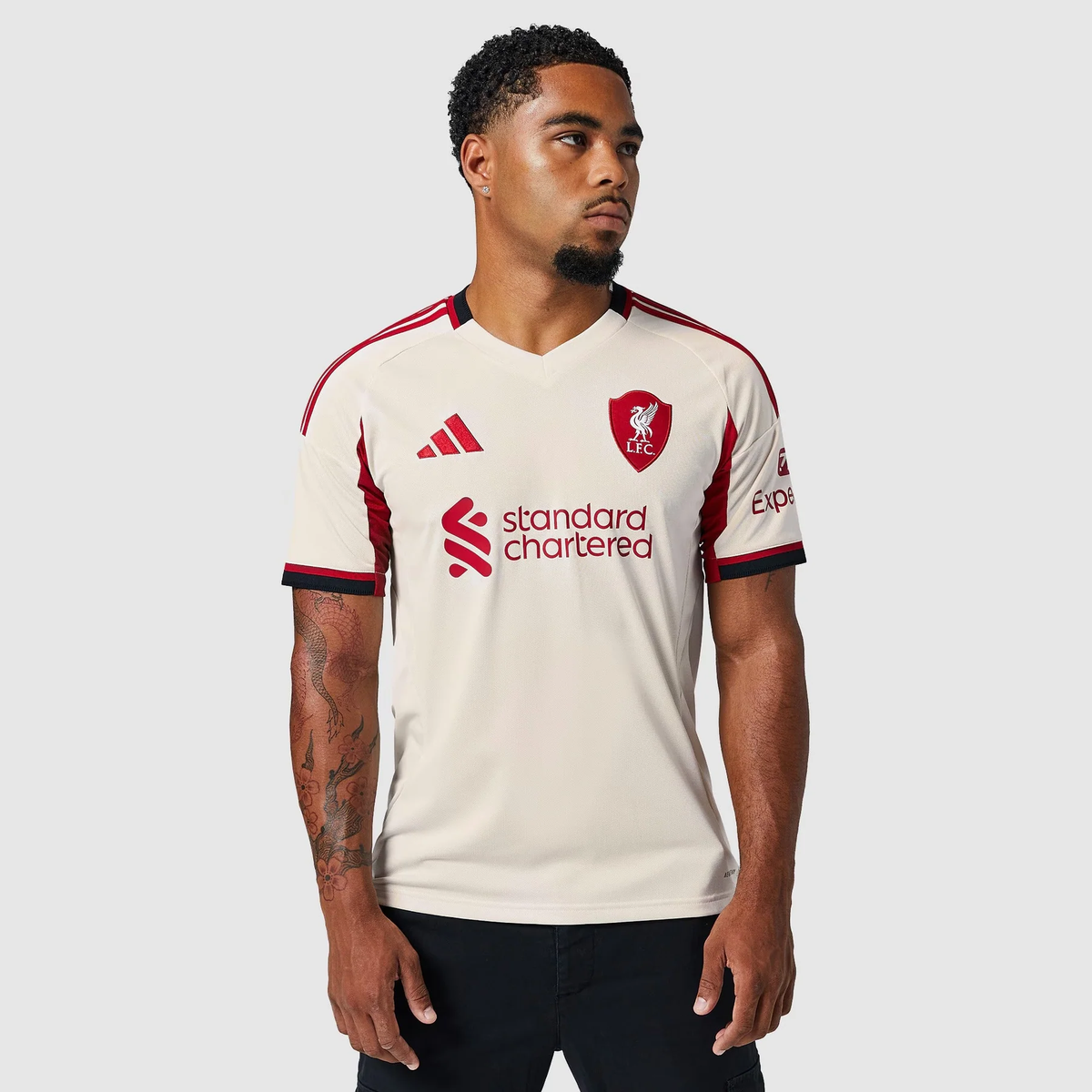 Camisa Liverpool II - 2025/26 Creme